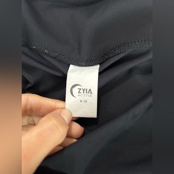 ZYIA Black Cuffed Mirage Mid-Rise 7/8 Leggings - Picture 4 of 11